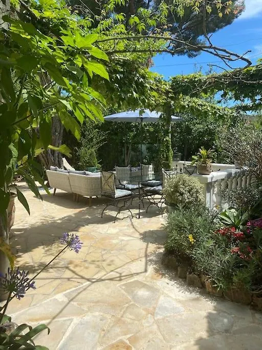 Cap D'Antibes 50M From The Beach 3 Bedrooms/Pool France